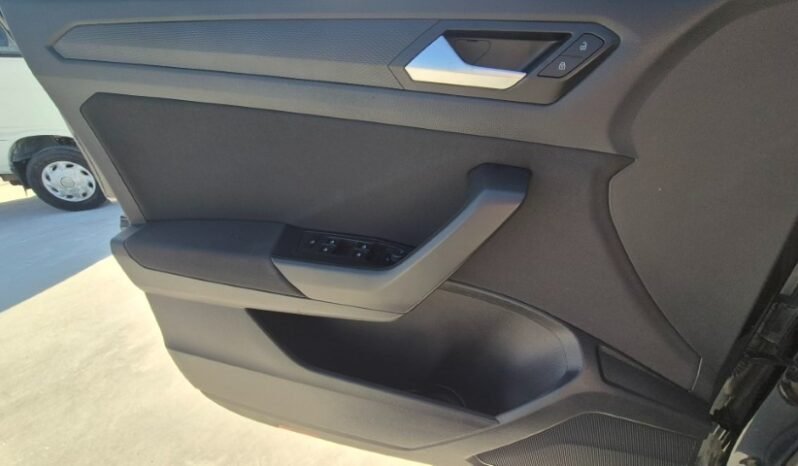 
								Volkswagen T-ROC TSI LIFE 2023 completo									