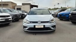 
										Volkswagen GOLF VII TDI R-LINE 2017 completo									