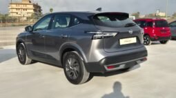 
										Nissan qashqai MHEV ACENTA 2025 completo									