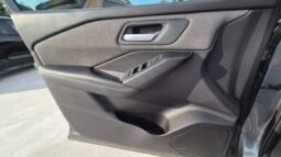 
										Nissan qashqai MHEV ACENTA 2025 completo									