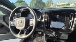 
										VOLVO XC40 B3 AUTOMATICO ESSENTIAL 2024 completo									