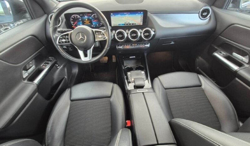 
								Mercedes GLA 200D AUT. EXECUTIVE 2021 completo									