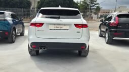 
										Jaguar F-PACE AUT. R-SPORT 2016 completo									
