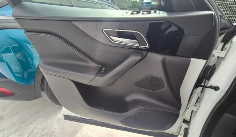 
								Jaguar F-PACE AUT. R-SPORT 2016 completo									