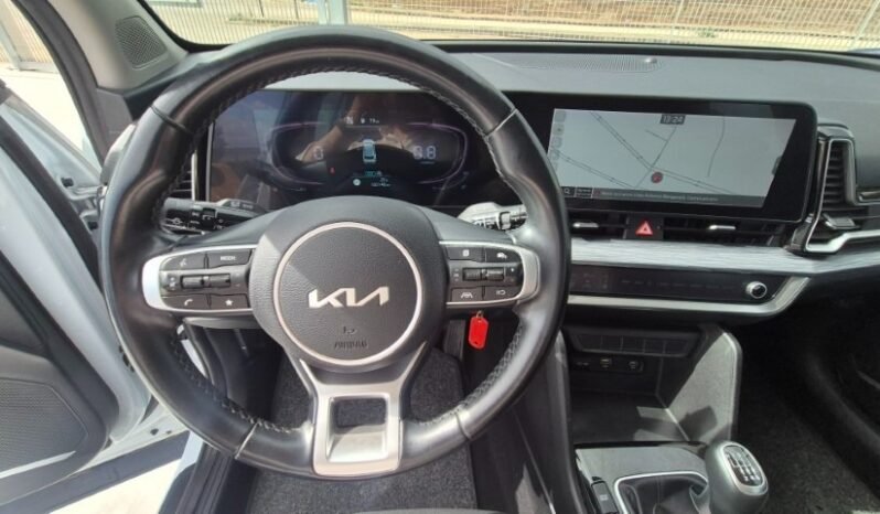 
								Kia SPORTAGE MHEV BUSINESS 2022 completo									