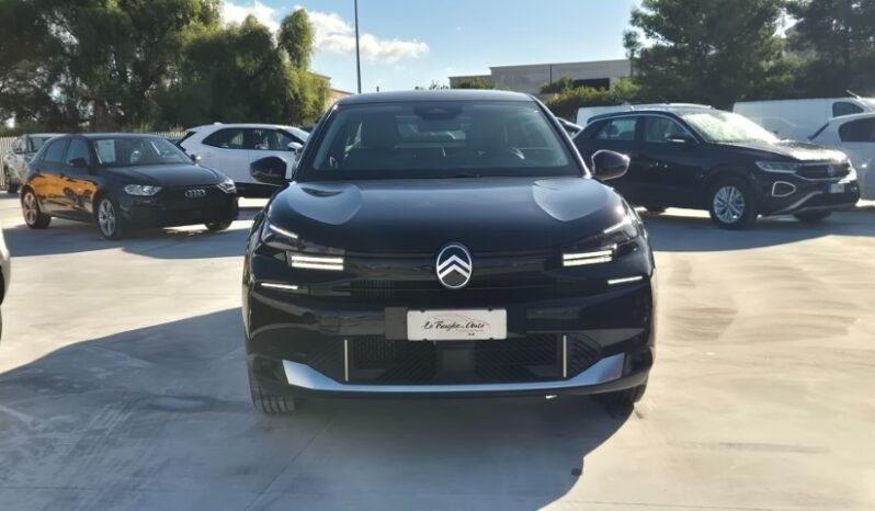 
								Citroen C4 X EAT8 MAX 2025 completo									