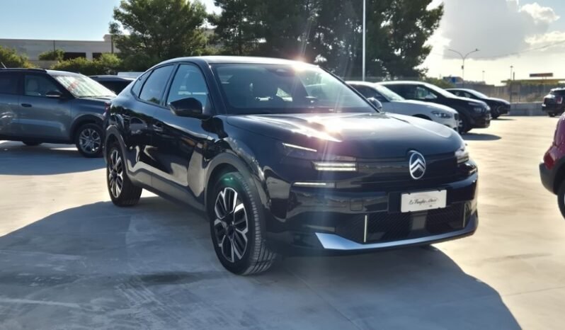 
								Citroen C4 X EAT8 MAX 2025 completo									