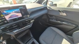 
										Renault CLIO FULL HYBRID E-TECH EVOLUTION 2026 completo									