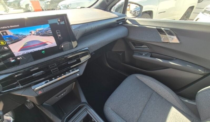 
								Renault CLIO FULL HYBRID E-TECH EVOLUTION 2026 completo									
