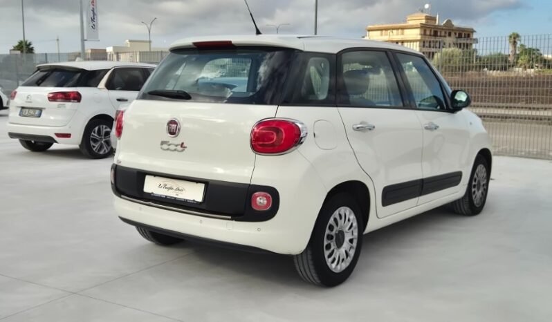 
								Fiat 500L MJT 2016 completo									