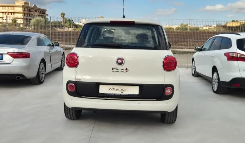 
								Fiat 500L MJT 2016 completo									