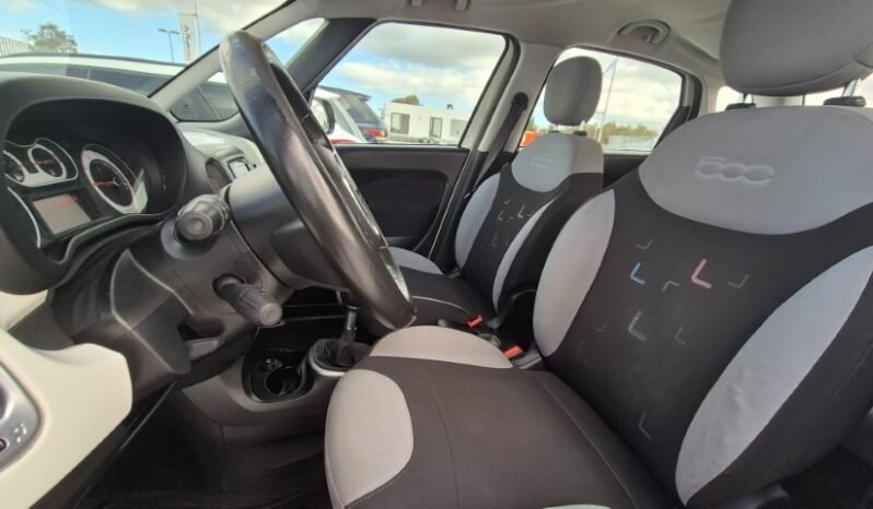 
								Fiat 500L MJT 2016 completo									