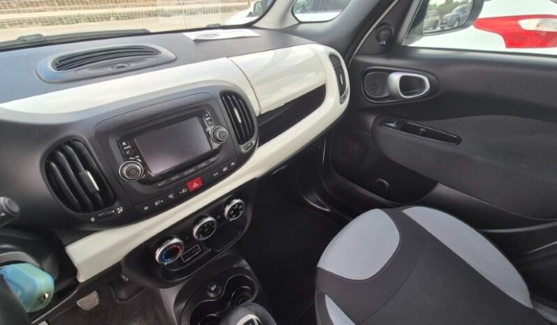 
								Fiat 500L MJT 2016 completo									