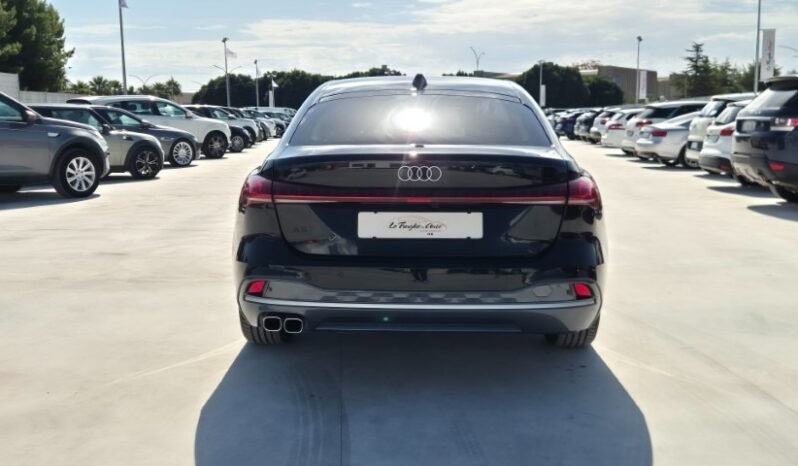 
								Audi A5 MHEV S-TONIC BUSINESS ADVANCED 2025 completo									