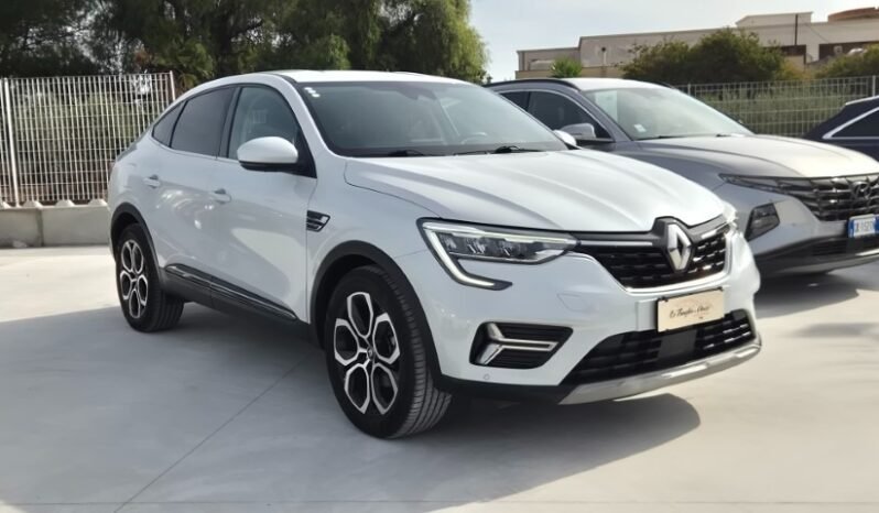 
								Renault ARKANA FULL HYBRID E-TECH TECHNO 2022 completo									